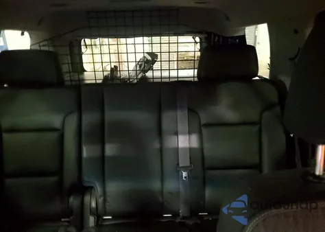 2017 Chevrolet Tahoe Police из США, поврежденный, VIN 1GNSKDEC4HR275155